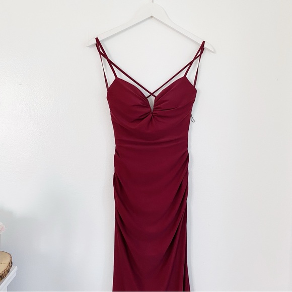 La Femme Dark Berry Gown Size 0 Nwot - Picture 4 of 10